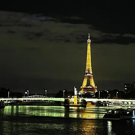 Double In Beautiful Paris